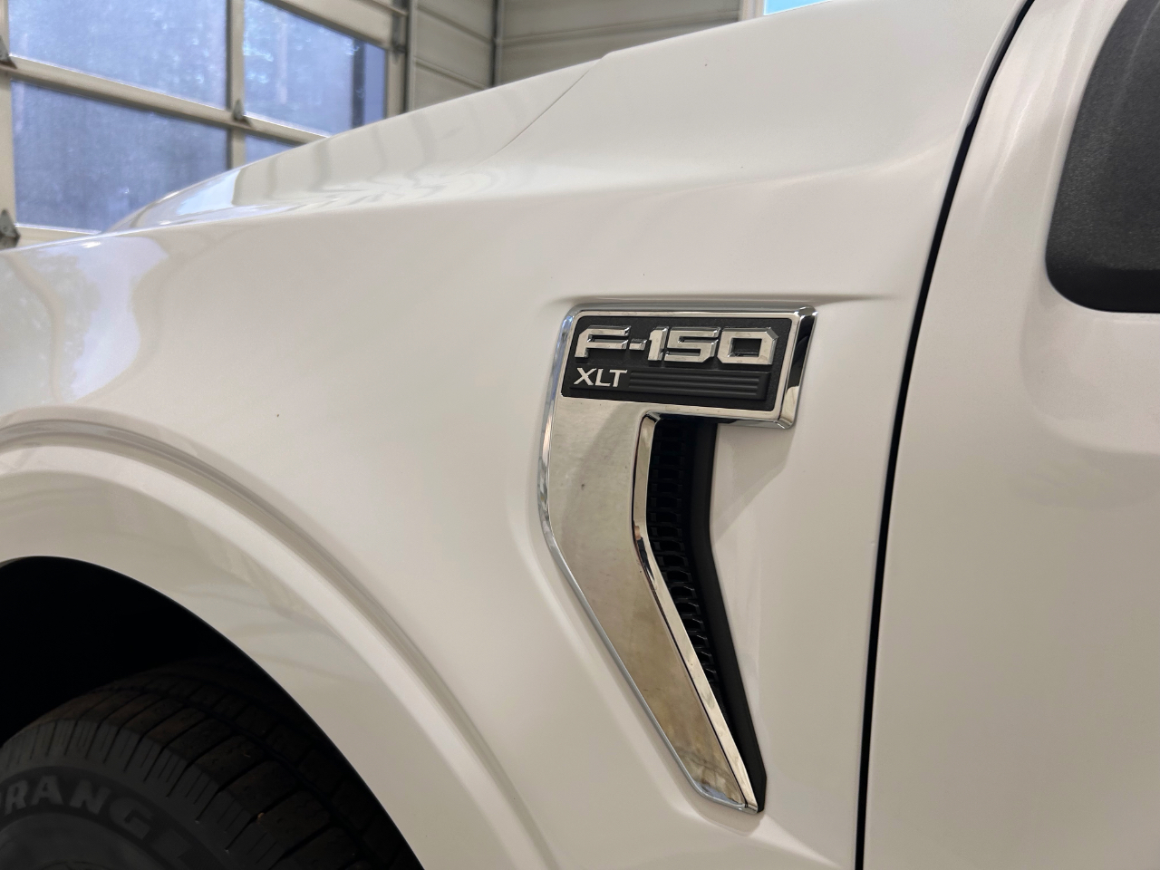 Ford F-150 XLT SuperCab 6.5-ft. Bed 4WD 2021 Ford F-150 XLT SuperCab 6.5-ft. Bed 4WD 2021