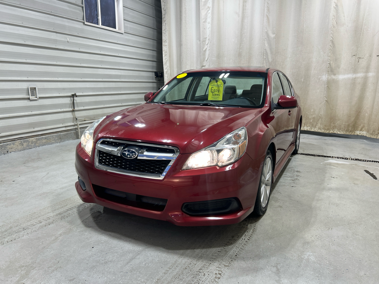 Subaru Legacy 4dr Sdn H4 Auto 2.5i Premium 2013