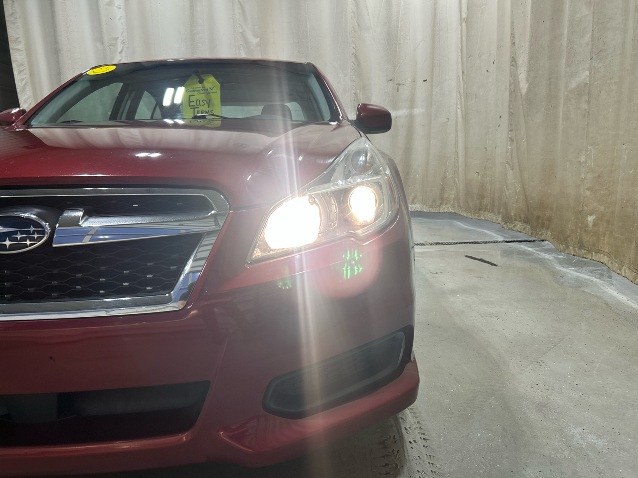 Subaru Legacy 4dr Sdn H4 Auto 2.5i Premium 2013