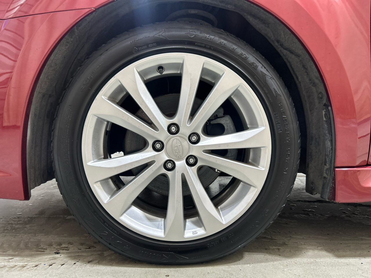 Subaru Legacy 4dr Sdn H4 Auto 2.5i Premium 2013