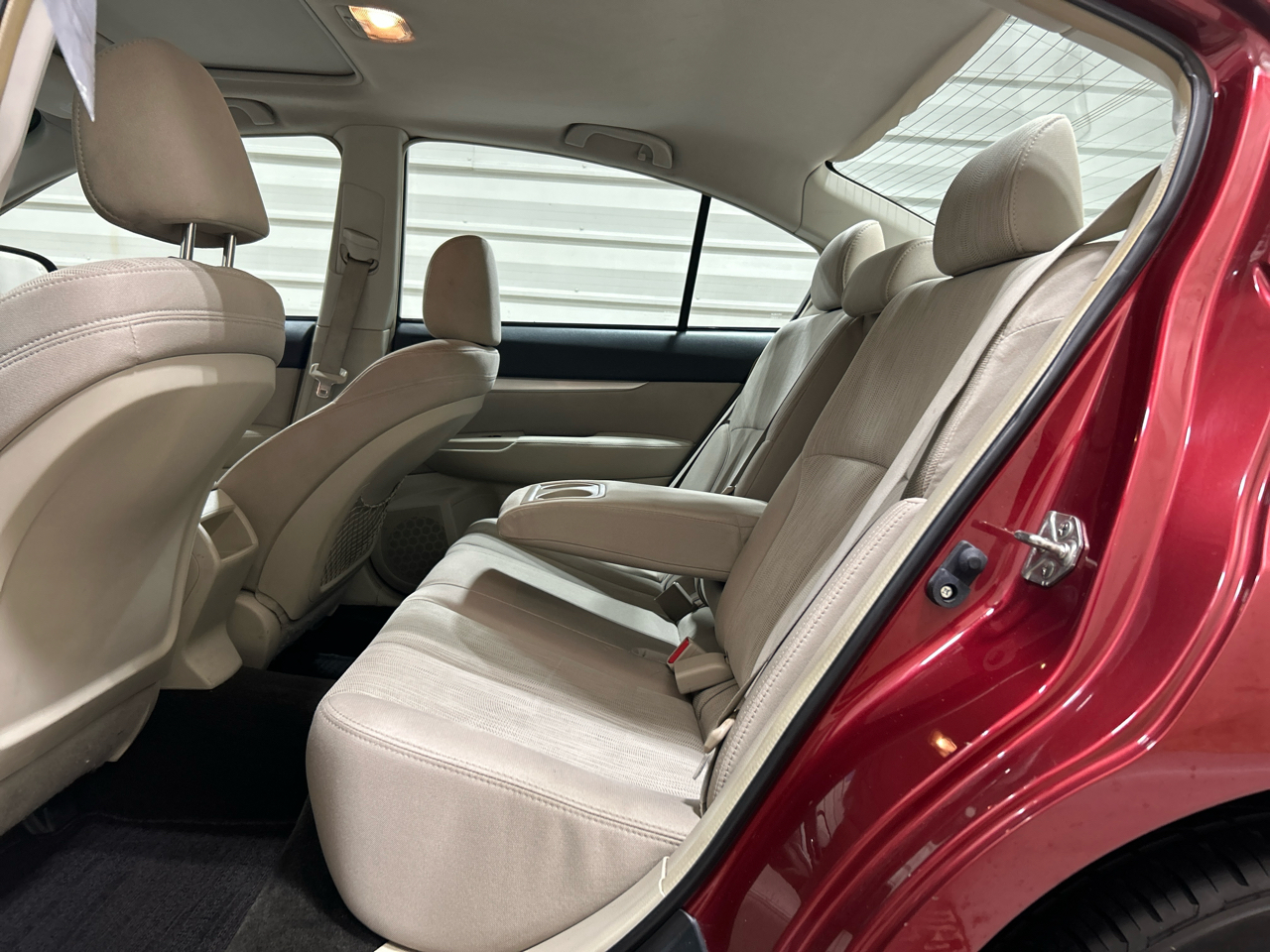 Subaru Legacy 4dr Sdn H4 Auto 2.5i Premium 2013