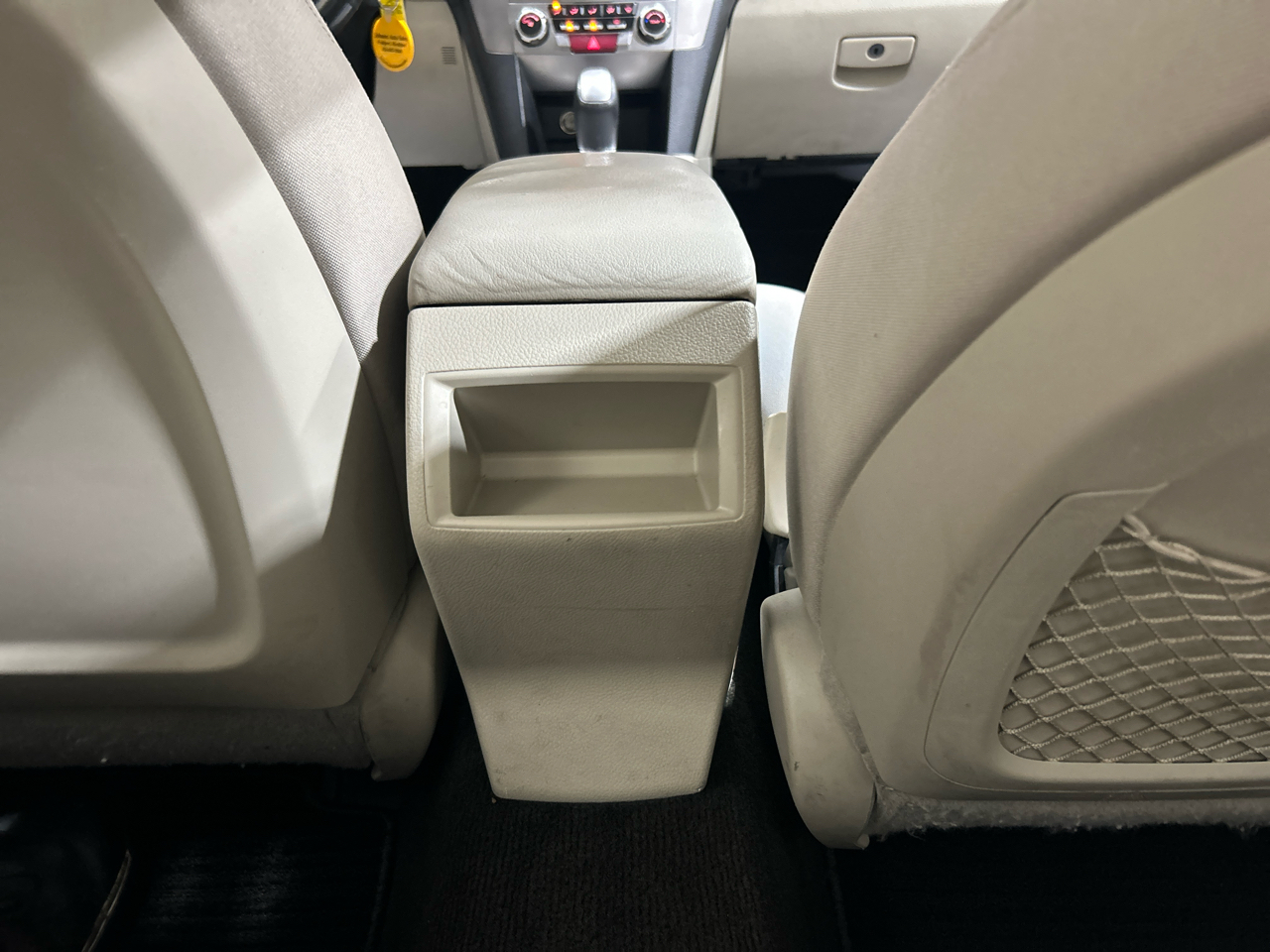 Subaru Legacy 4dr Sdn H4 Auto 2.5i Premium 2013