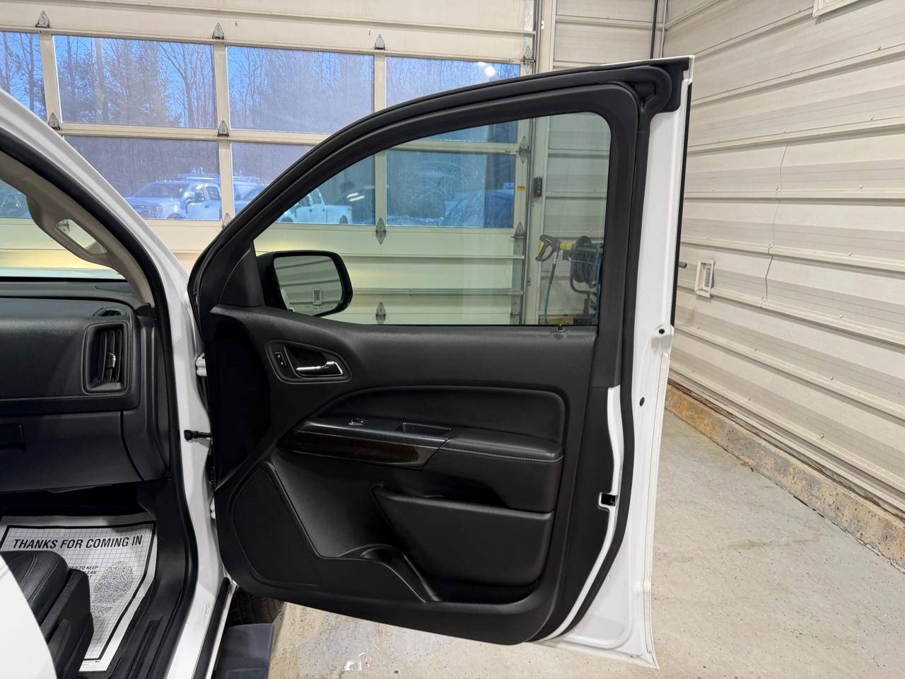 GMC Canyon 4WD Crew Cab 128.3" SLT 2016