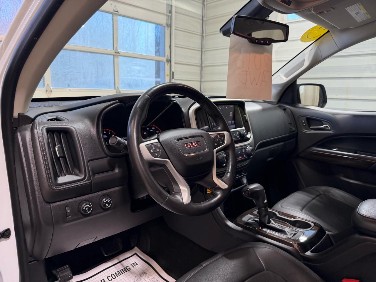 GMC Canyon 4WD Crew Cab 128.3" SLT 2016