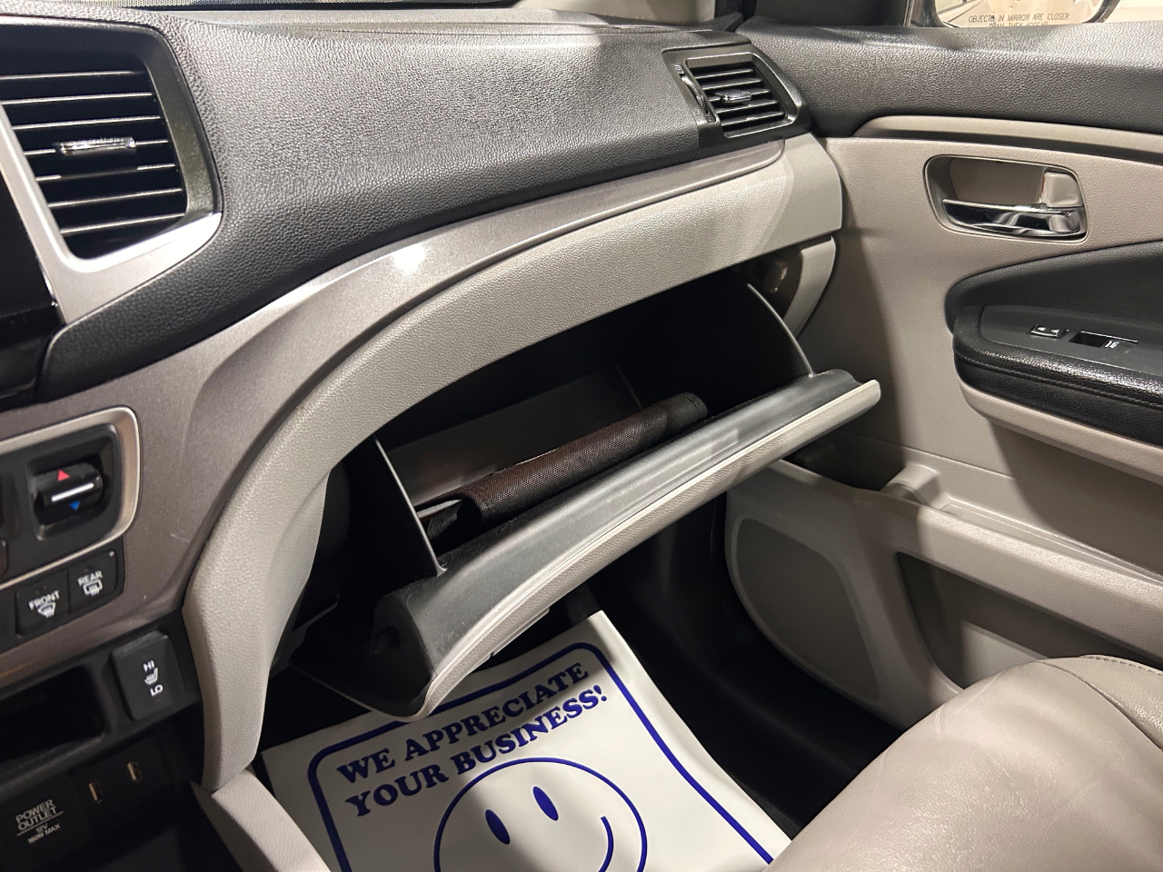 Honda Pilot EX-L 2WD 2017 Honda Pilot EX-L 2WD 2017