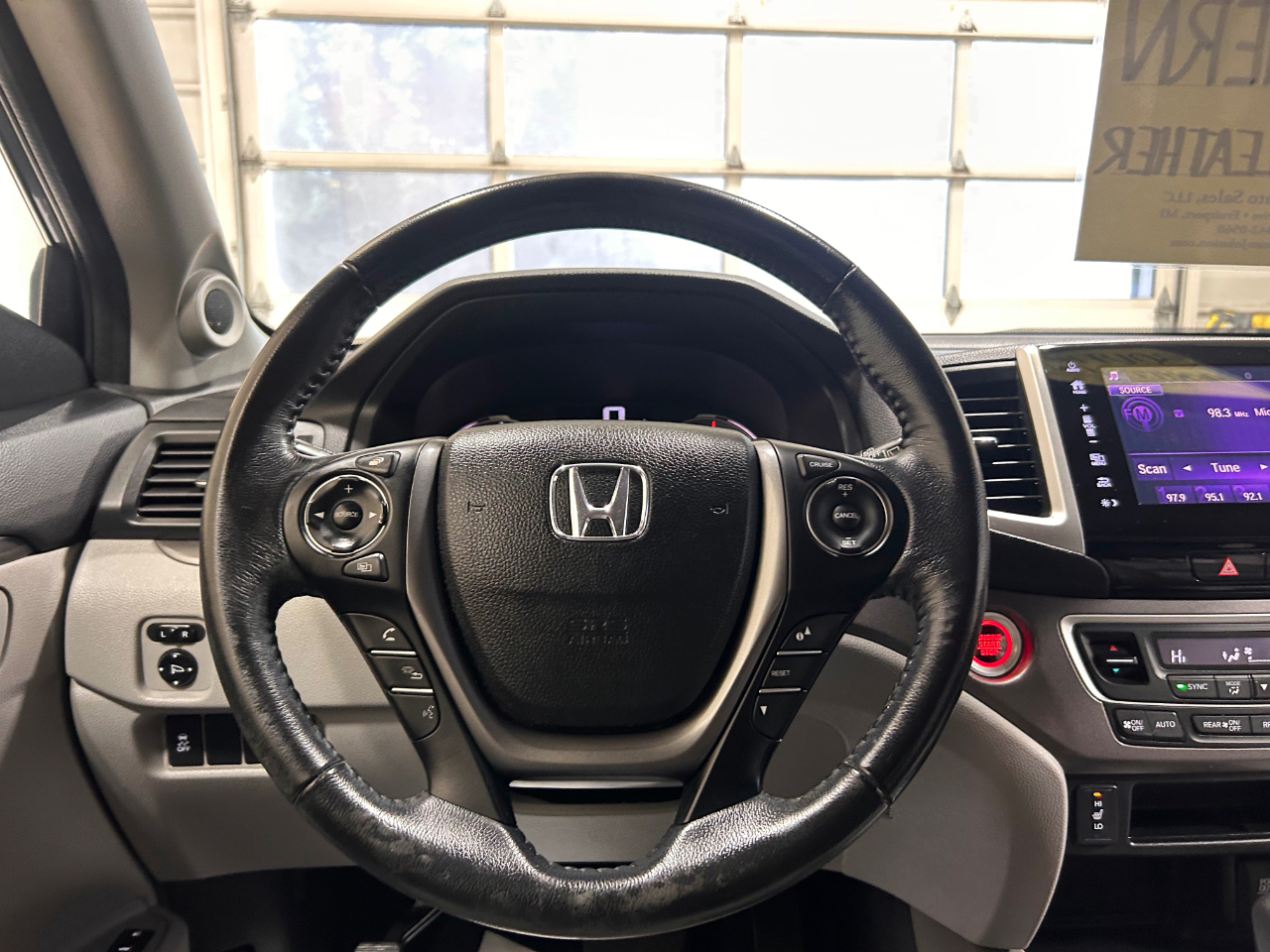 Honda Pilot EX-L 2WD 2017 Honda Pilot EX-L 2WD 2017