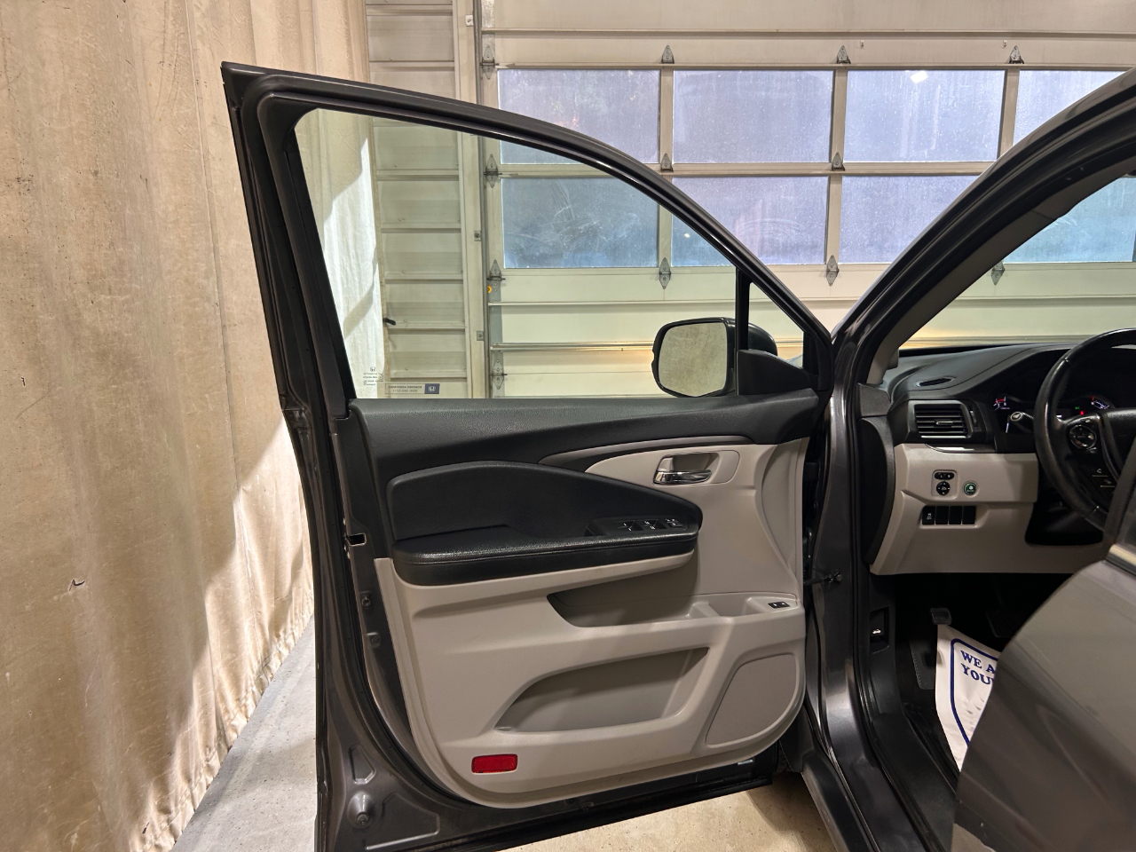 Honda Pilot EX-L 2WD 2017 Honda Pilot EX-L 2WD 2017