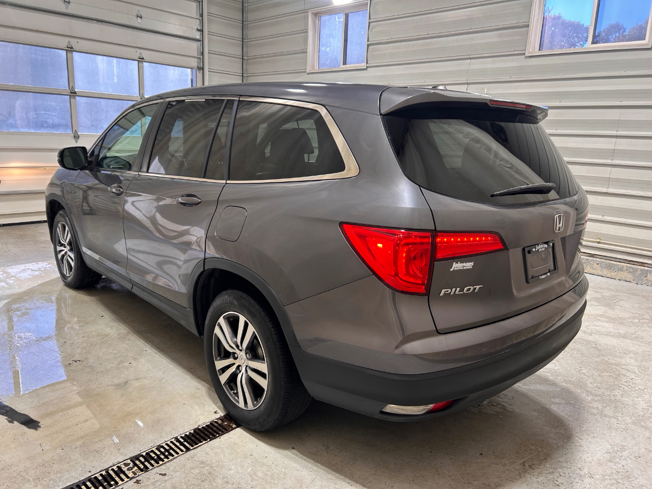 Honda Pilot EX-L 2WD 2017 Honda Pilot EX-L 2WD 2017