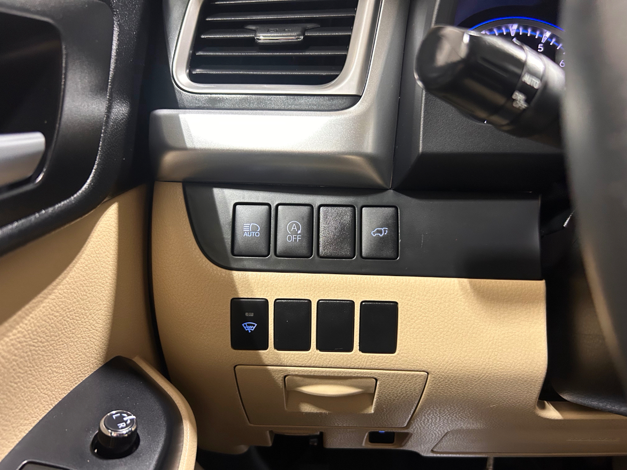 Toyota Highlander XLE V6 AWD (Natl) 2017 Toyota Highlander XLE V6 AWD (Natl) 2017