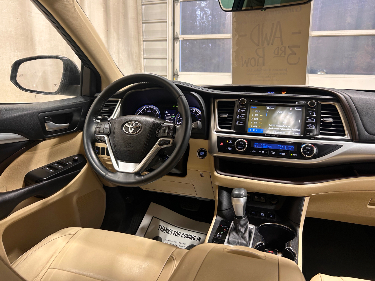 Toyota Highlander XLE V6 AWD (Natl) 2017 Toyota Highlander XLE V6 AWD (Natl) 2017