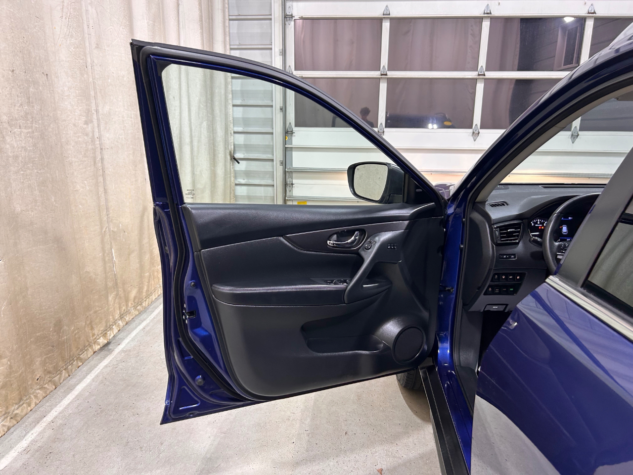 Nissan Rogue AWD SV 2020 Nissan Rogue AWD SV 2020