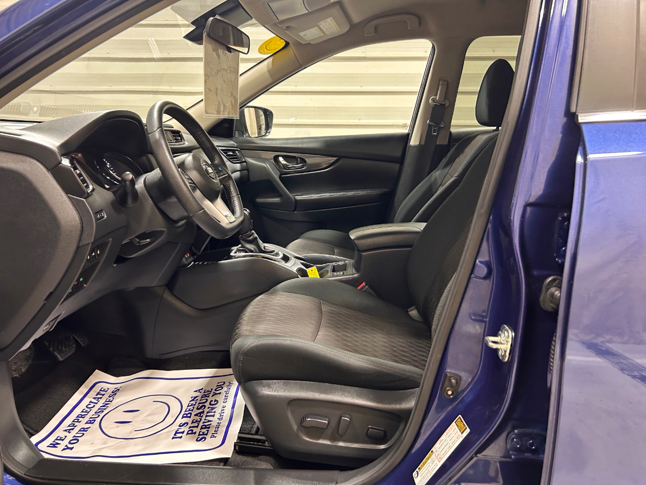 Nissan Rogue AWD SV 2020 Nissan Rogue AWD SV 2020