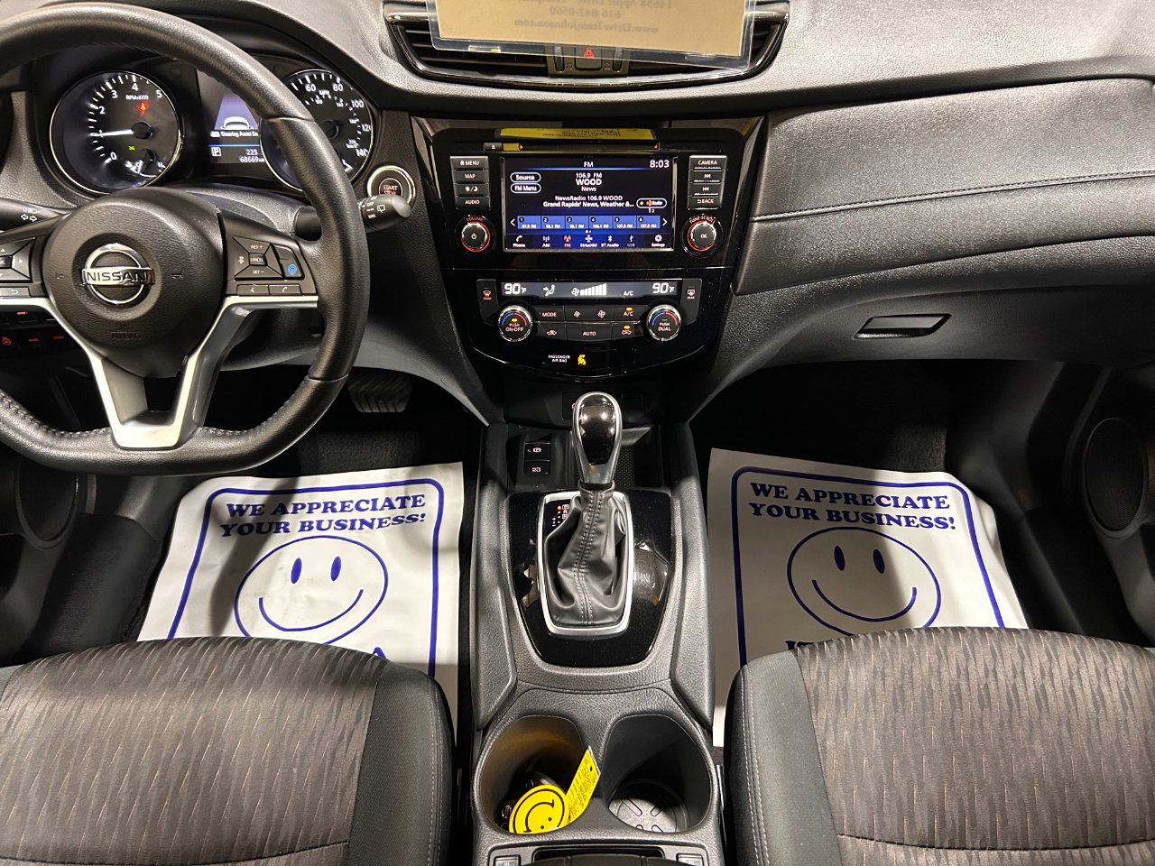 Nissan Rogue AWD SV 2020 Nissan Rogue AWD SV 2020