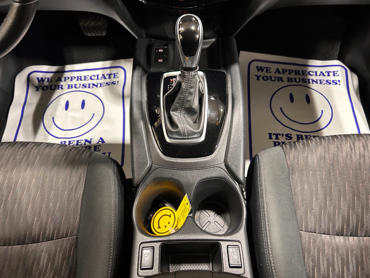 Nissan Rogue AWD SV 2020 Nissan Rogue AWD SV 2020