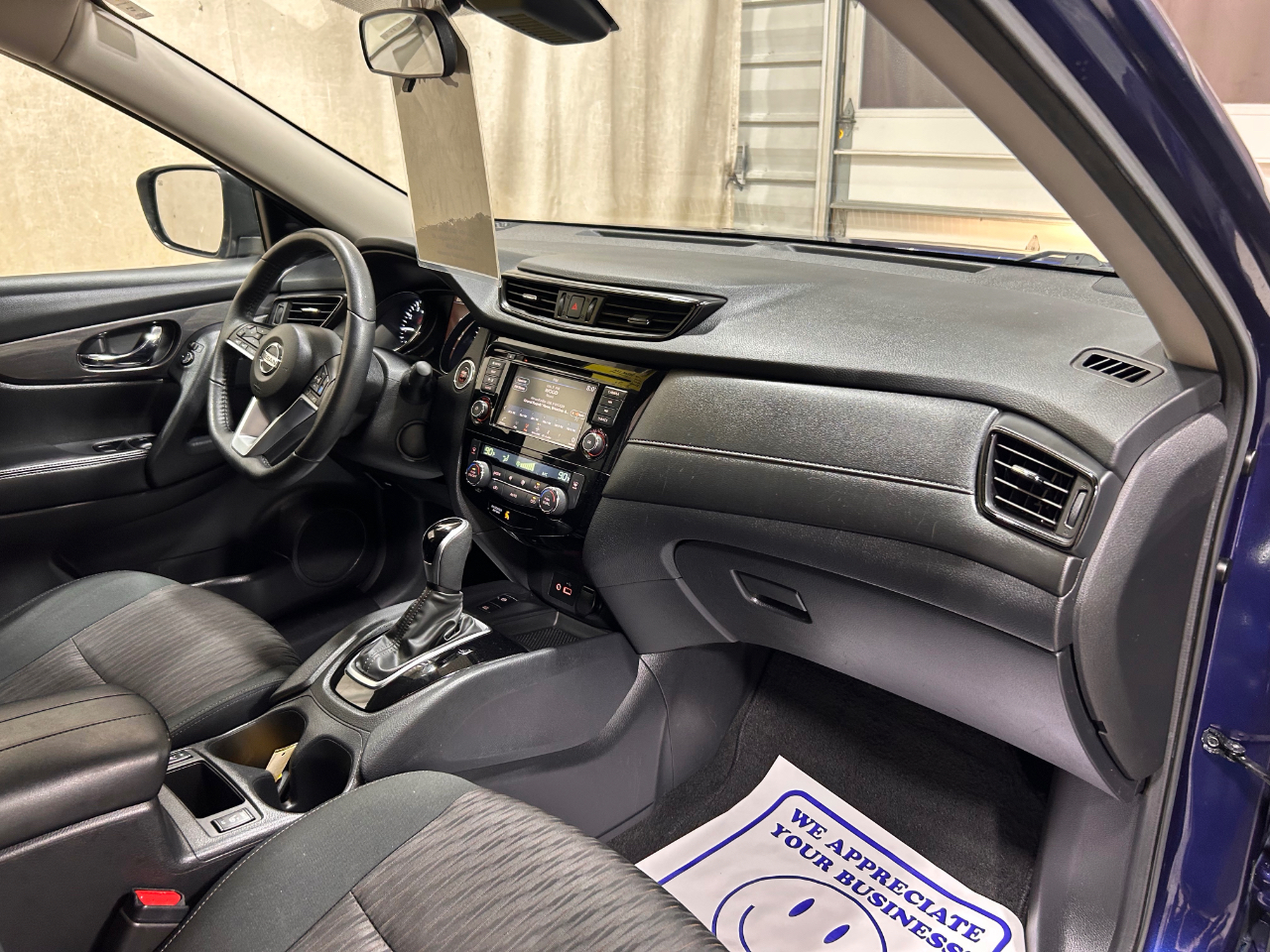 Nissan Rogue AWD SV 2020 Nissan Rogue AWD SV 2020