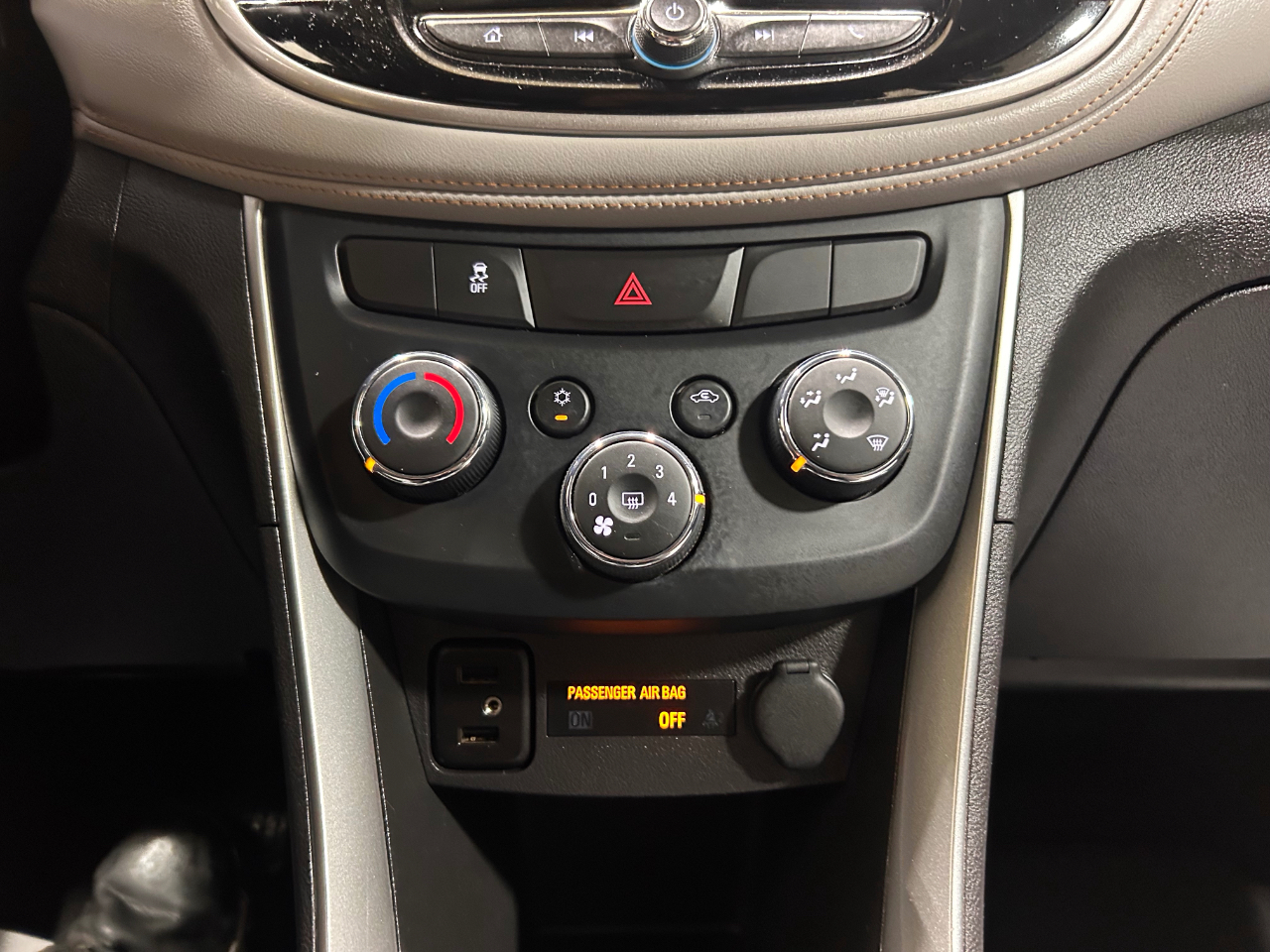 Chevrolet Trax FWD 4dr LS 2017 Chevrolet Trax FWD 4dr LS 2017