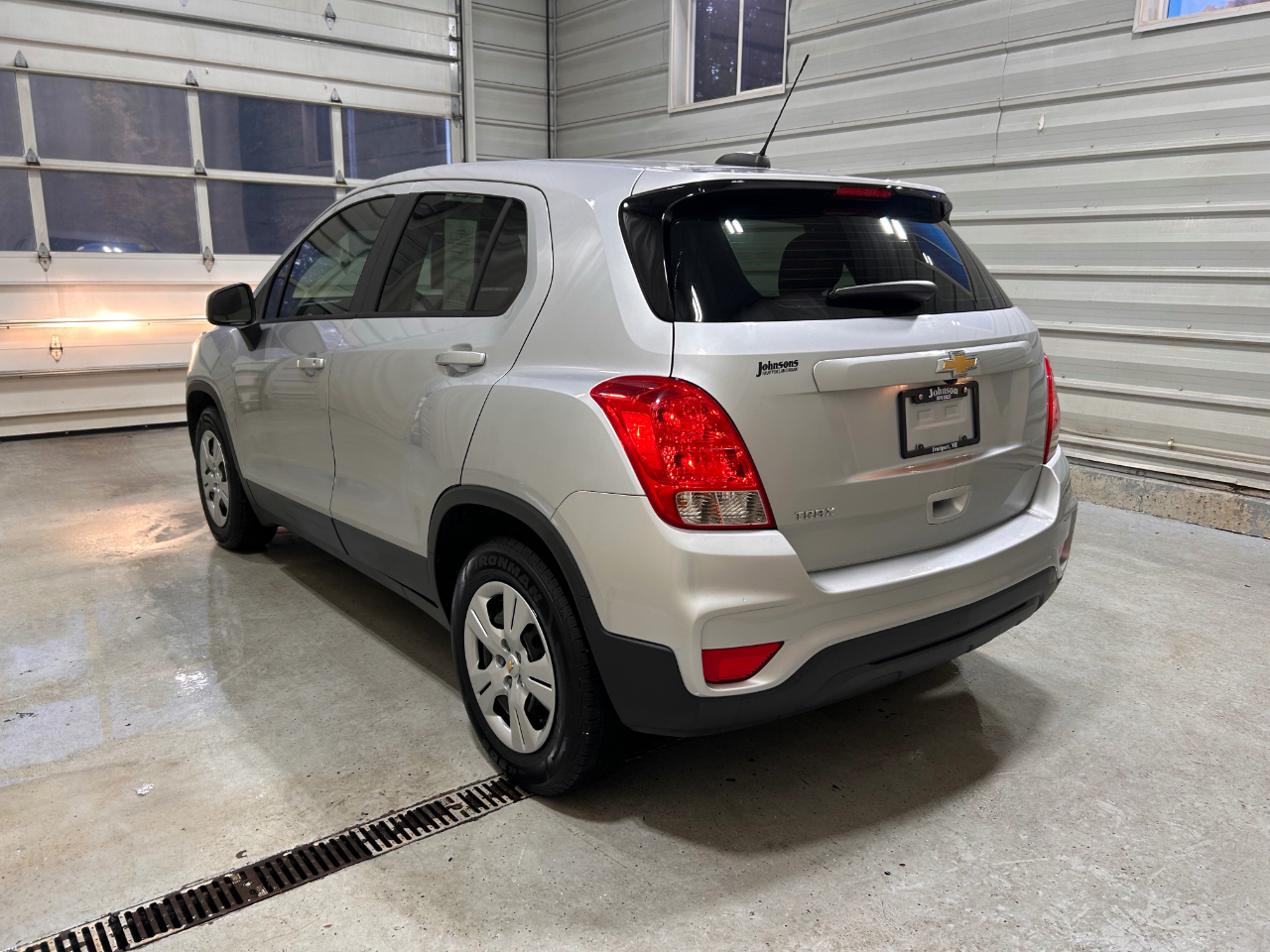 Chevrolet Trax FWD 4dr LS 2017 Chevrolet Trax FWD 4dr LS 2017