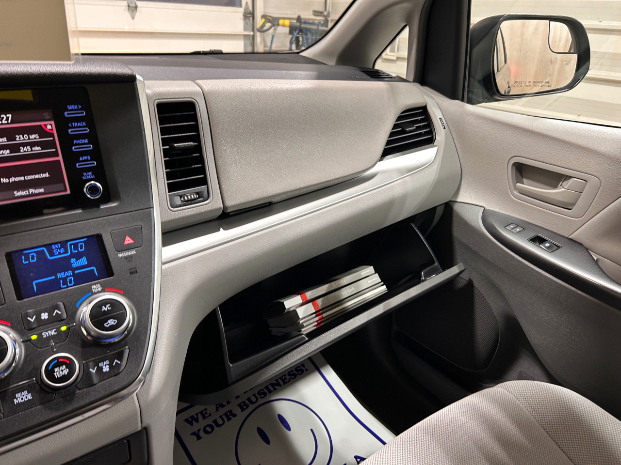 Toyota Sienna L FWD 7-Passenger (Natl) 2018