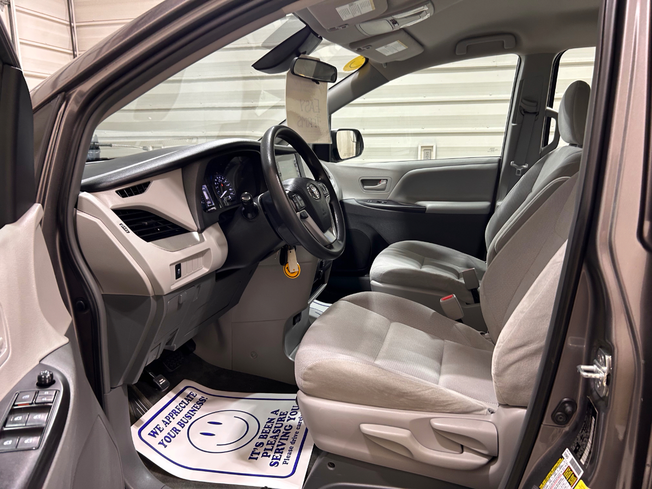 Toyota Sienna L FWD 7-Passenger (Natl) 2018