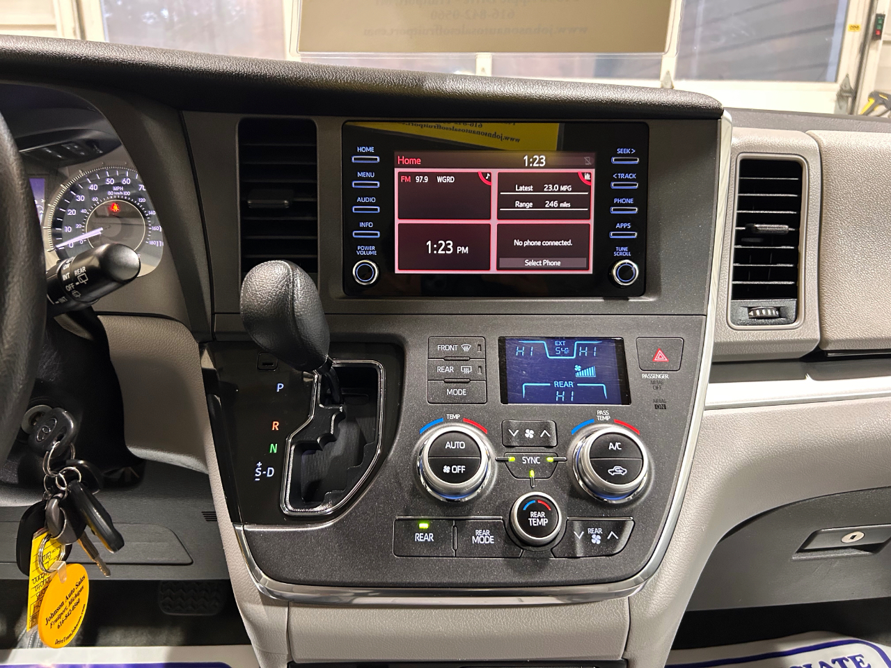 Toyota Sienna L FWD 7-Passenger (Natl) 2018