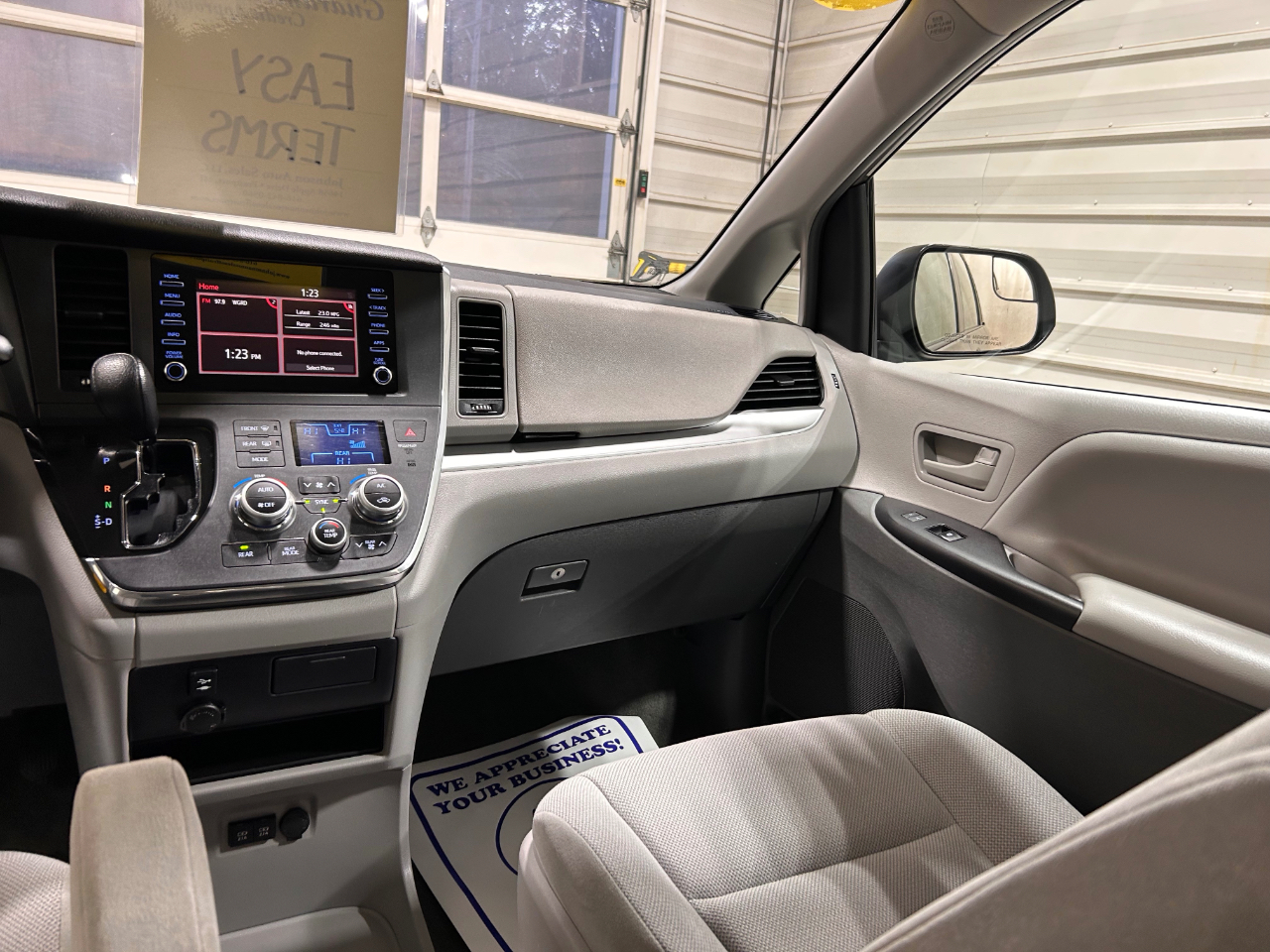 Toyota Sienna L FWD 7-Passenger (Natl) 2018