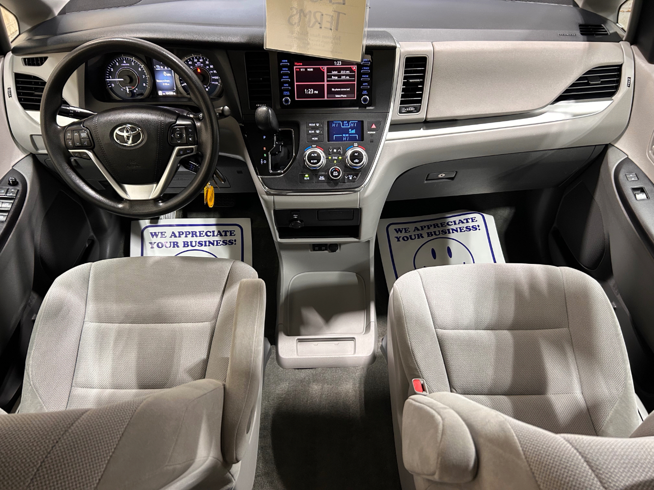 Toyota Sienna L FWD 7-Passenger (Natl) 2018