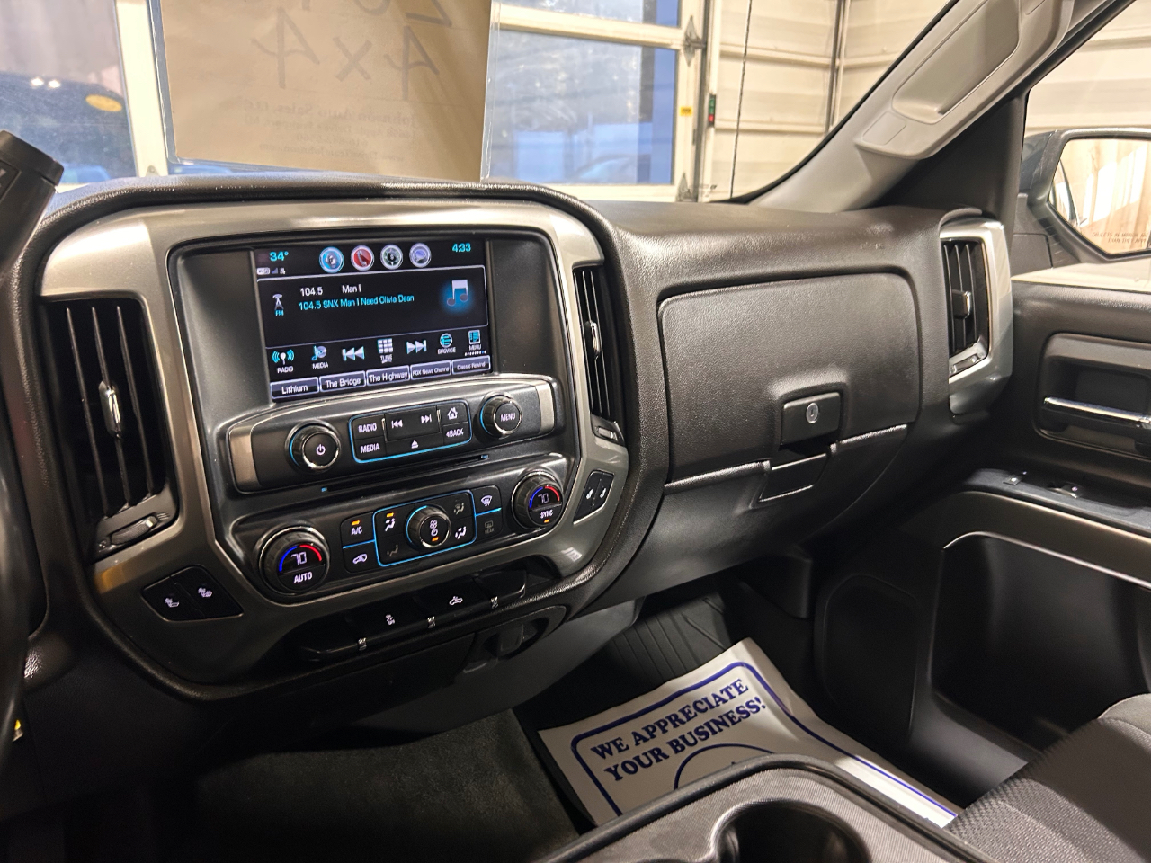 Chevrolet Silverado 1500 4WD Double Cab 143.5" LT w/1LT 2018 Chevrolet Silverado 1500 4WD Double Cab 143.5" LT w/1LT 2018