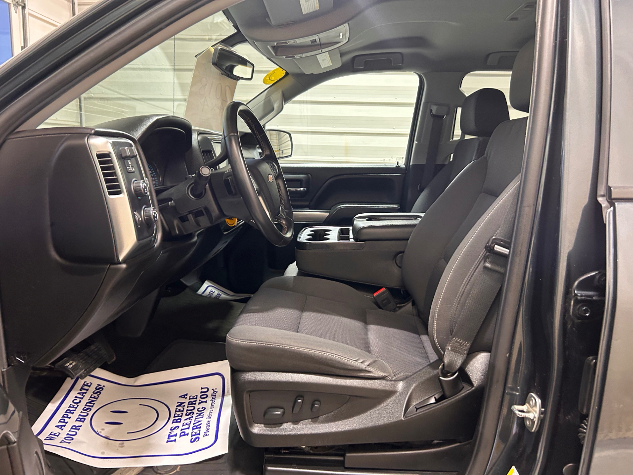 Chevrolet Silverado 1500 4WD Double Cab 143.5" LT w/1LT 2018 Chevrolet Silverado 1500 4WD Double Cab 143.5" LT w/1LT 2018
