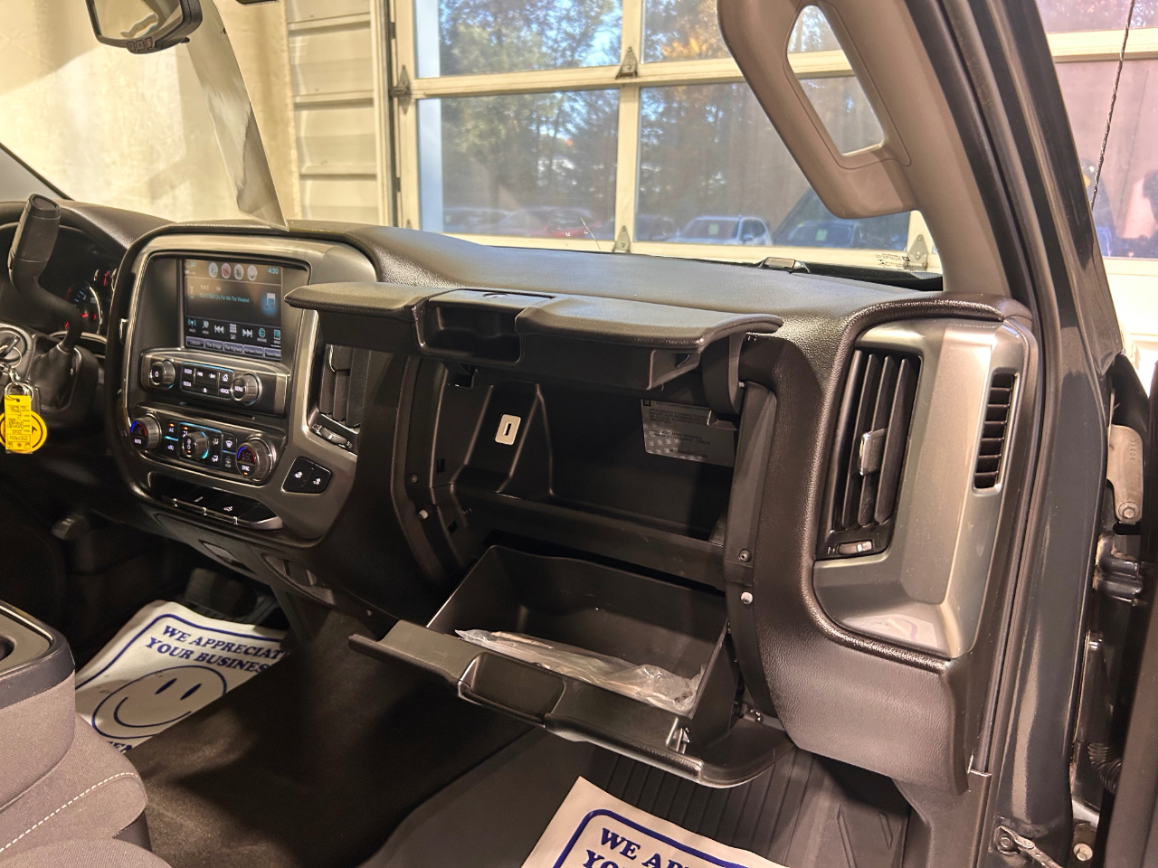 Chevrolet Silverado 1500 4WD Double Cab 143.5" LT w/1LT 2018 Chevrolet Silverado 1500 4WD Double Cab 143.5" LT w/1LT 2018