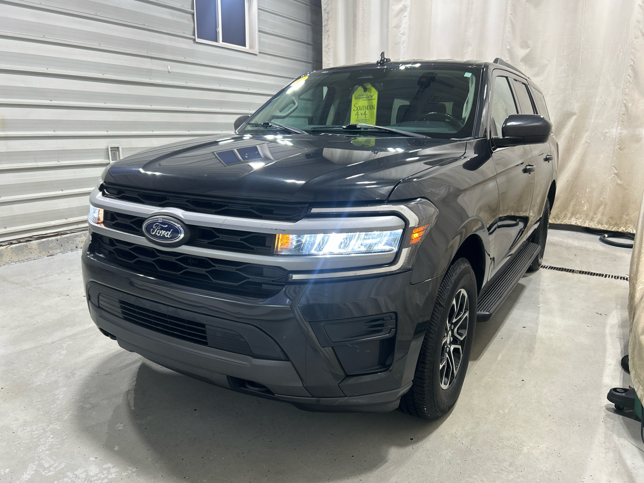 Ford Expedition XLT 4x4 2022