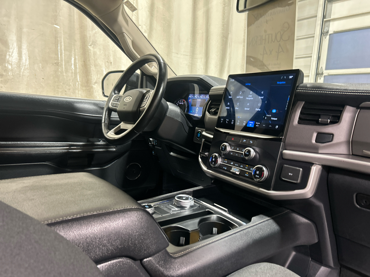 Ford Expedition XLT 4x4 2022