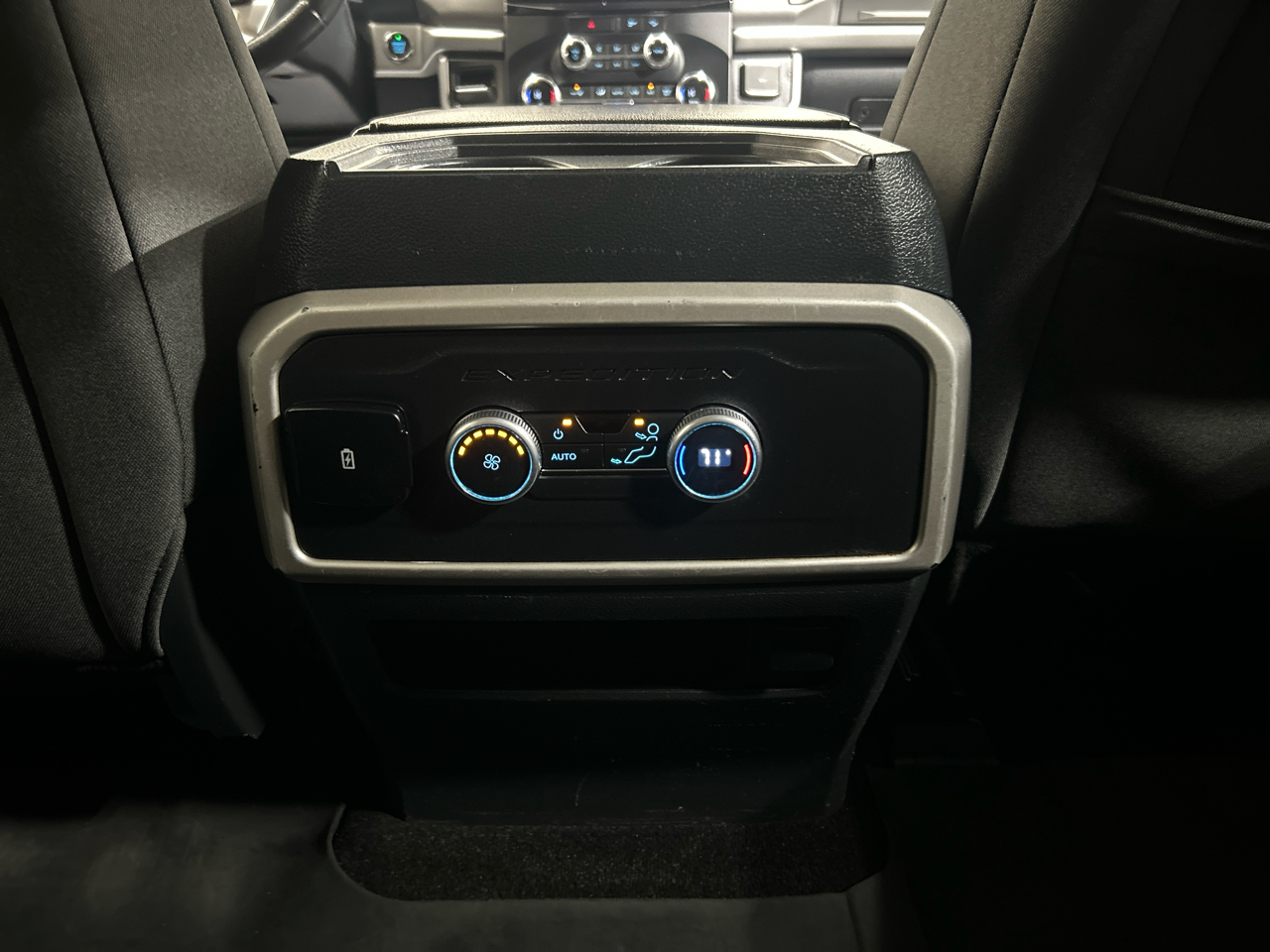 Ford Expedition XLT 4x4 2022