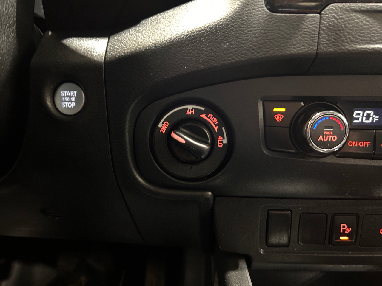 Nissan Frontier Crew Cab 4x4 SV Auto Long Bed 2022