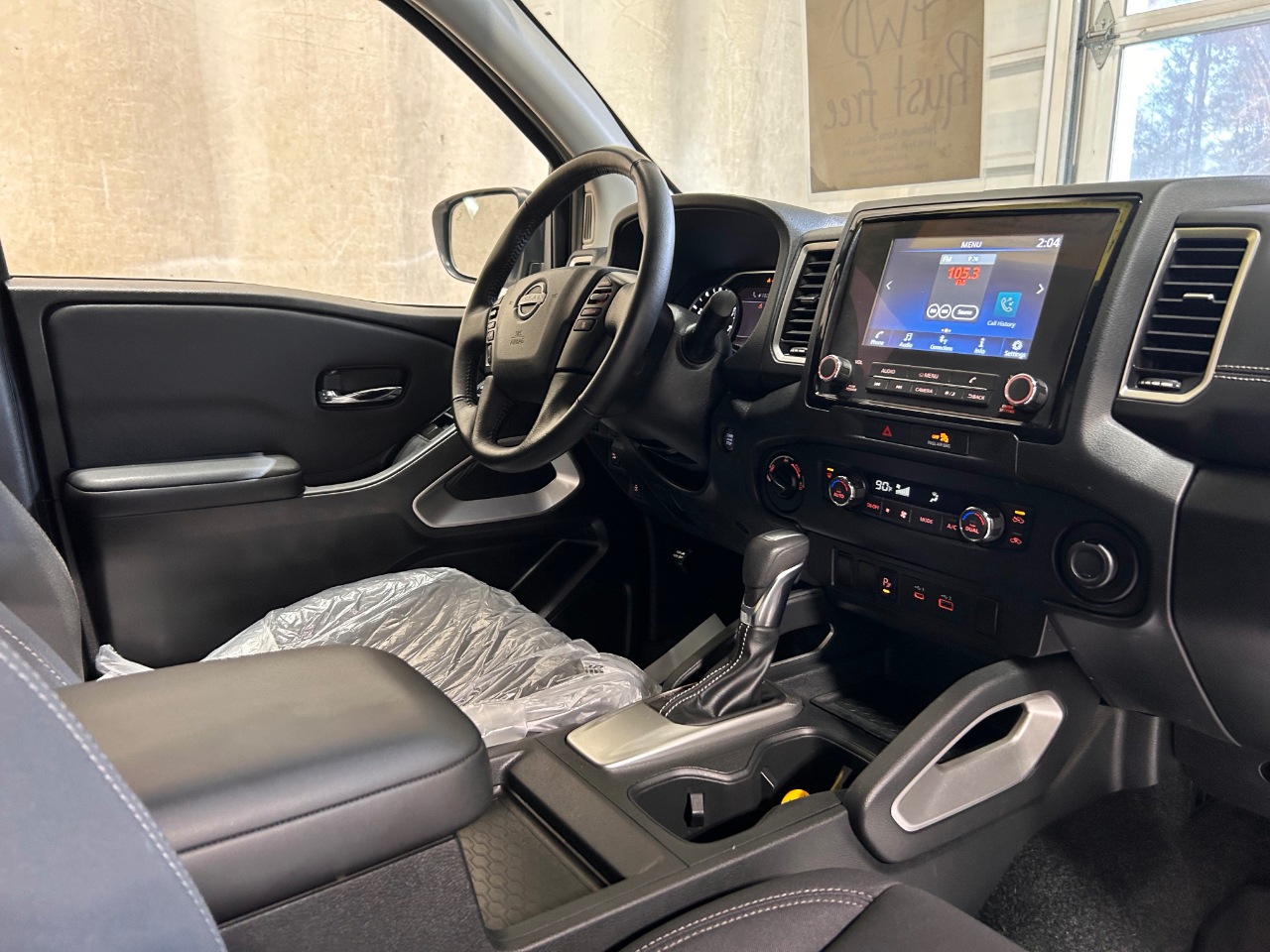 Nissan Frontier Crew Cab 4x4 SV Auto Long Bed 2022