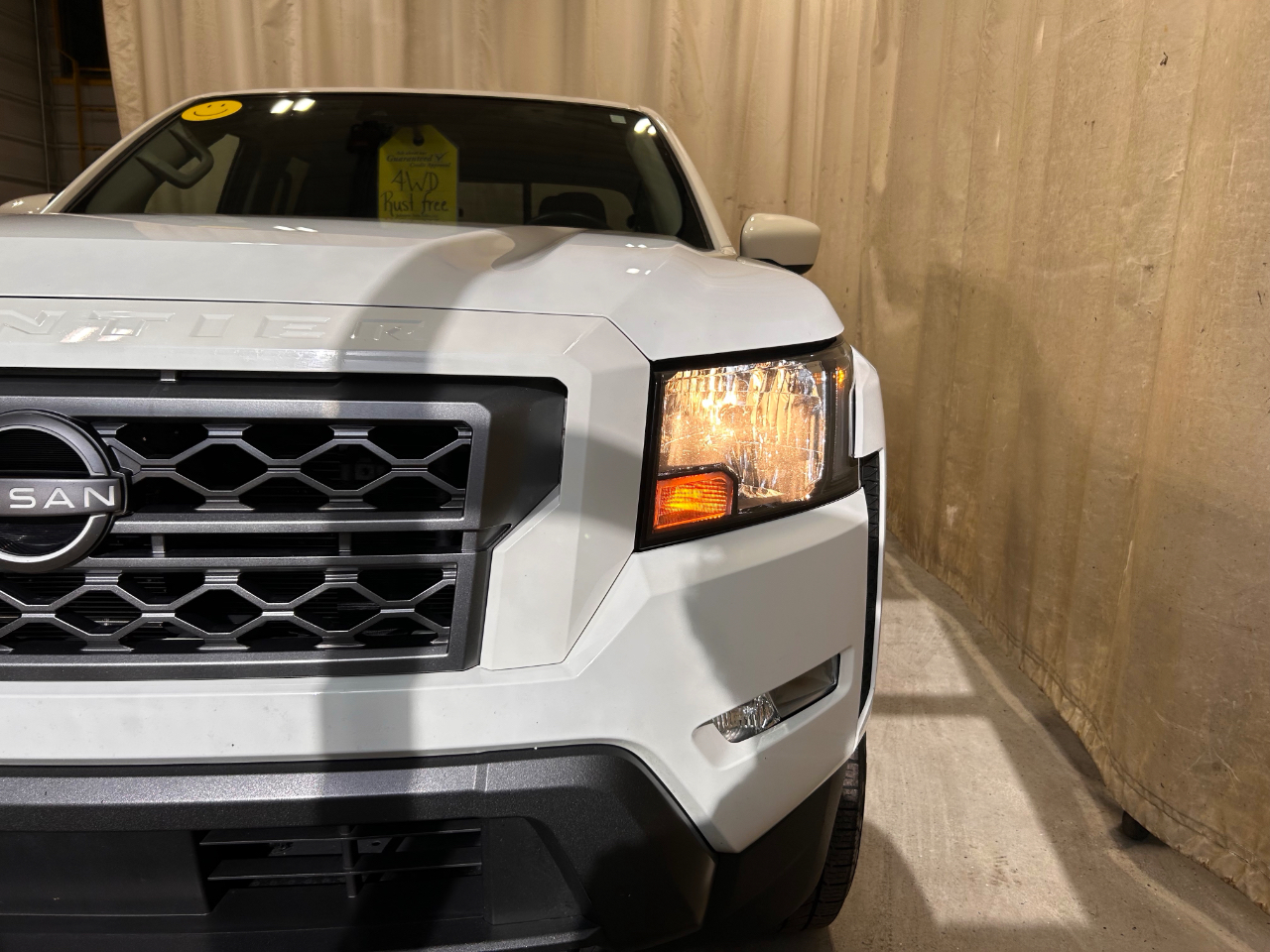 Nissan Frontier Crew Cab 4x4 SV Auto Long Bed 2022