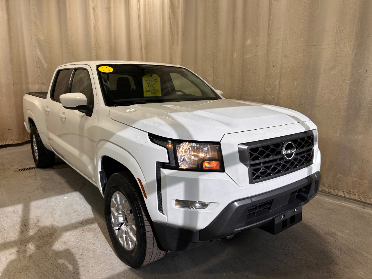 Nissan Frontier Crew Cab 4x4 SV Auto Long Bed 2022
