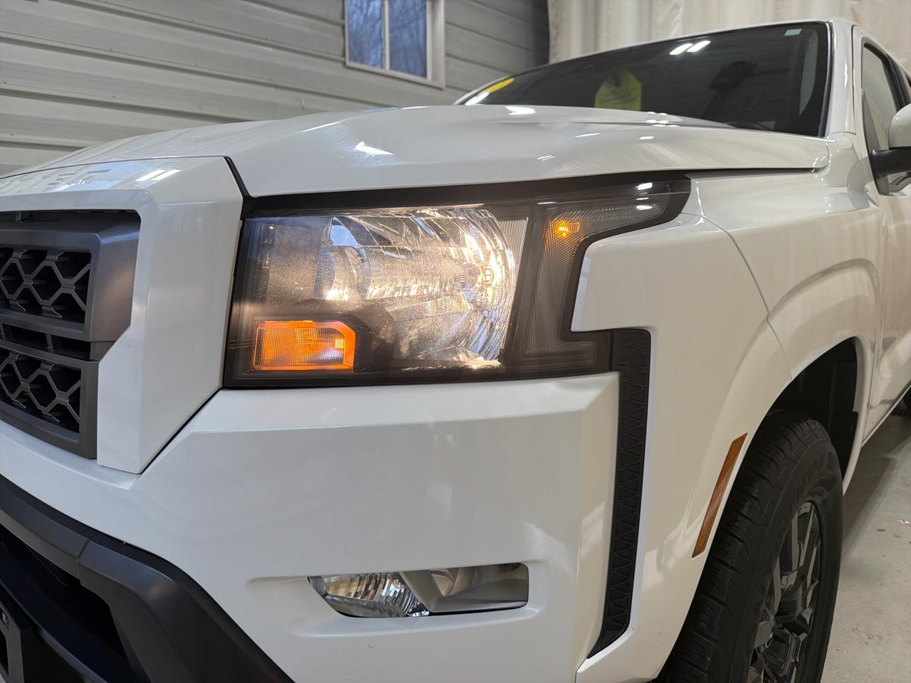 Nissan Frontier Crew Cab 4x4 SV Auto Long Bed 2022