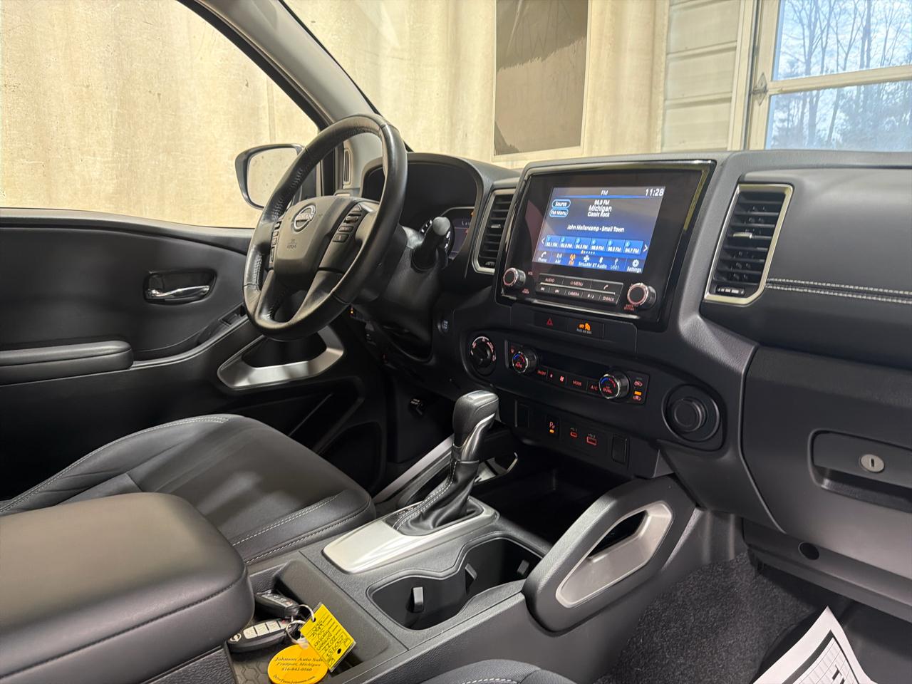 Nissan Frontier Crew Cab 4x4 SV Auto Long Bed 2022