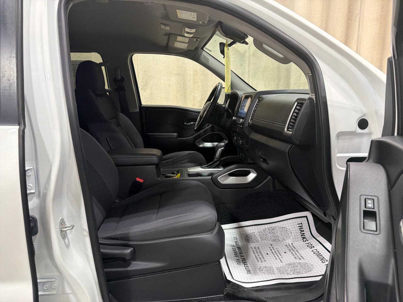 Nissan Frontier Crew Cab 4x4 SV Auto Long Bed 2022