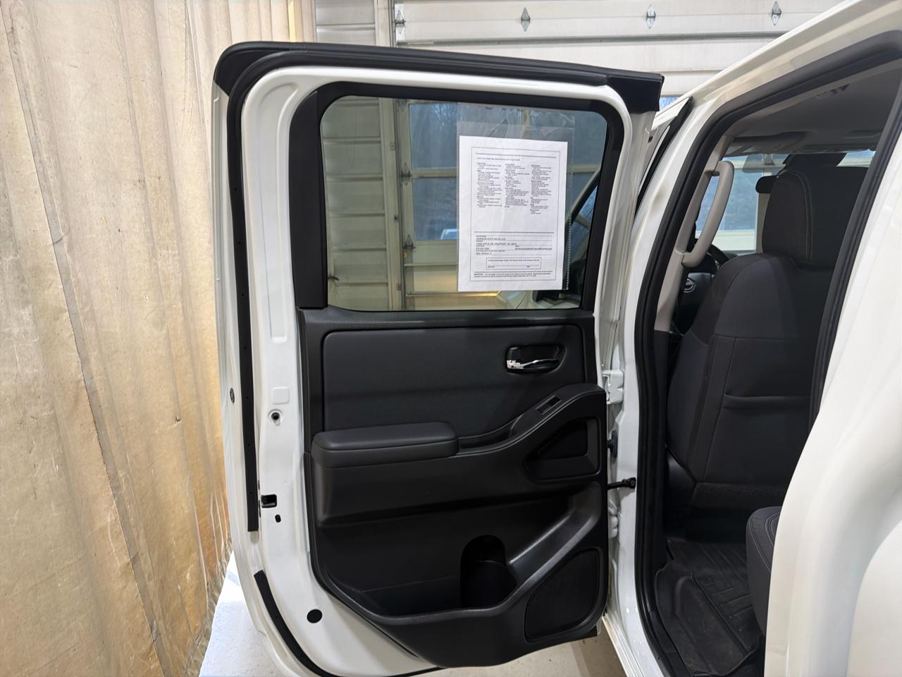 Nissan Frontier Crew Cab 4x4 SV Auto Long Bed 2022