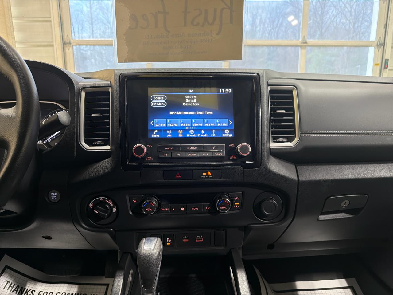 Nissan Frontier Crew Cab 4x4 SV Auto Long Bed 2022