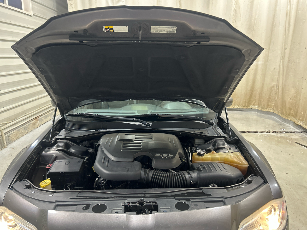 Chrysler 300 4dr Sdn AWD 2013