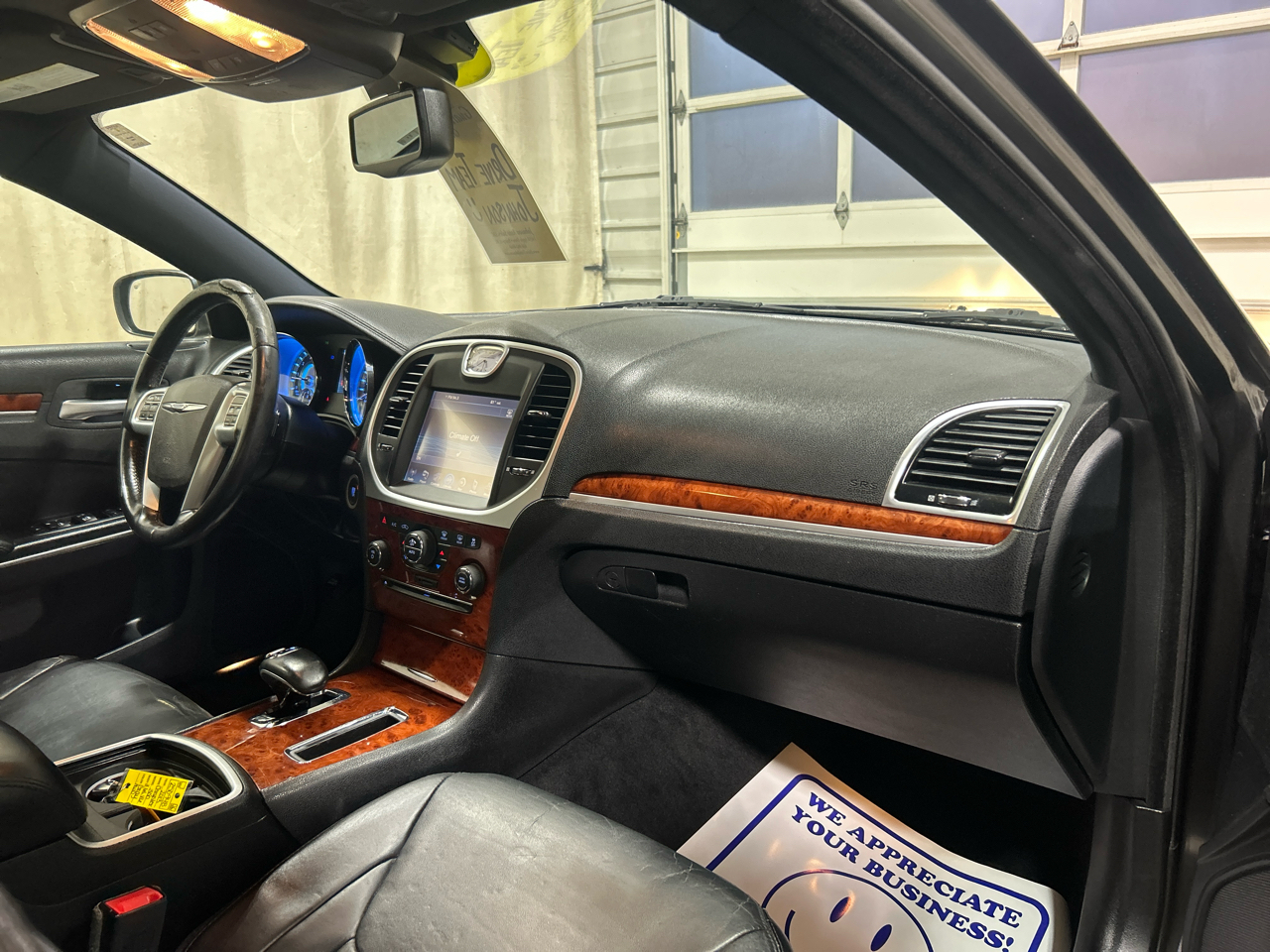 Chrysler 300 4dr Sdn AWD 2013