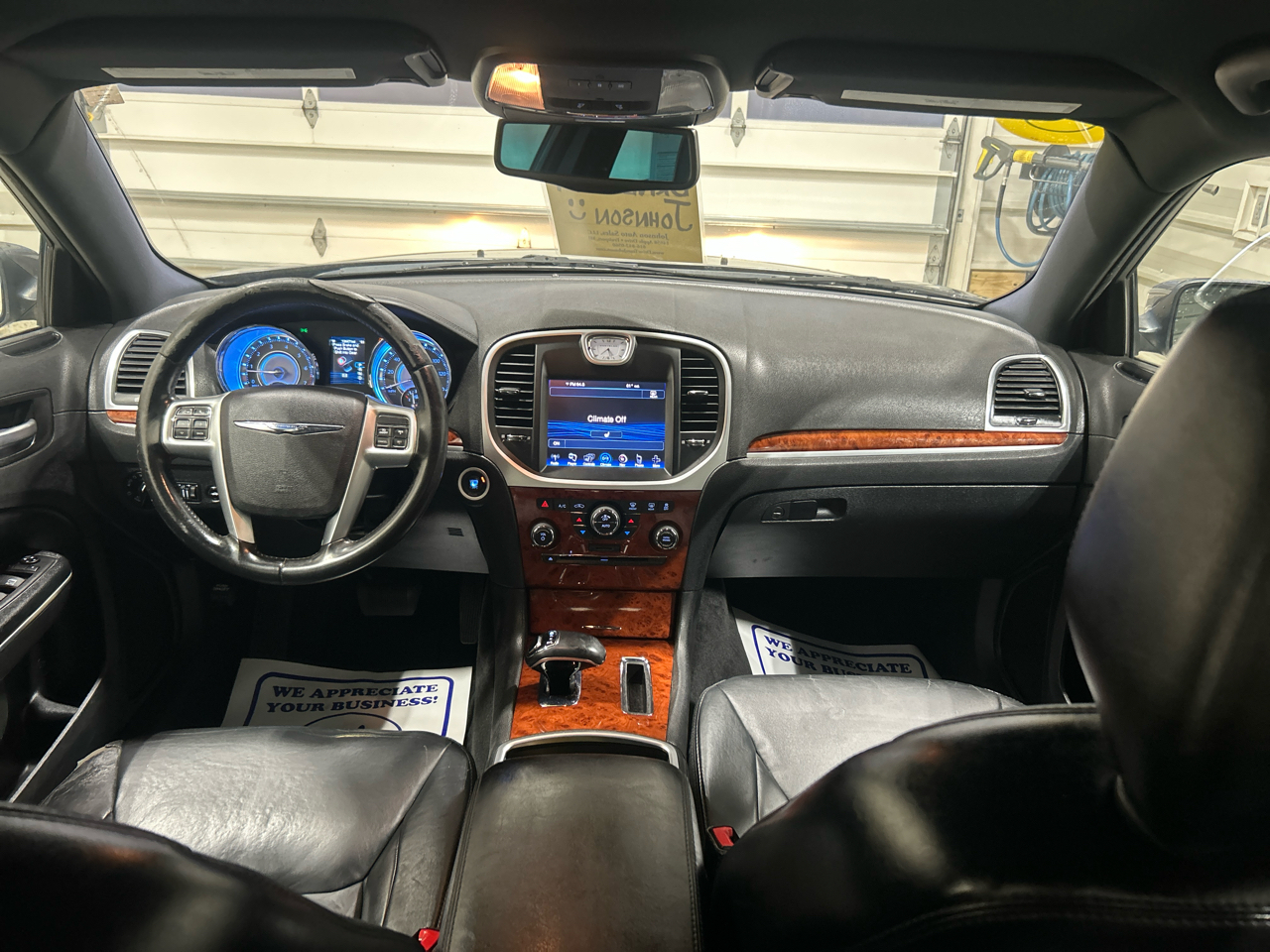 Chrysler 300 4dr Sdn AWD 2013