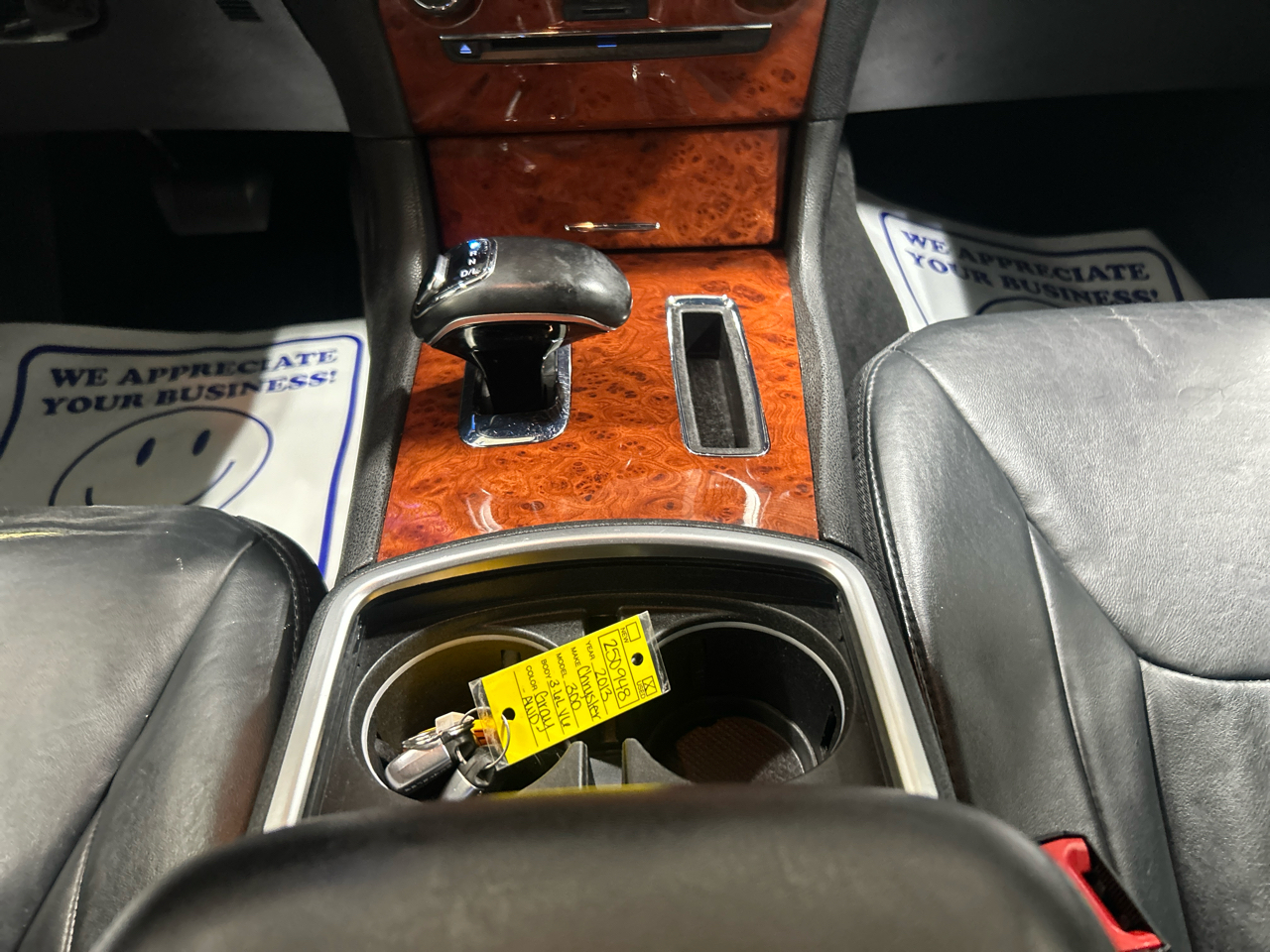 Chrysler 300 4dr Sdn AWD 2013