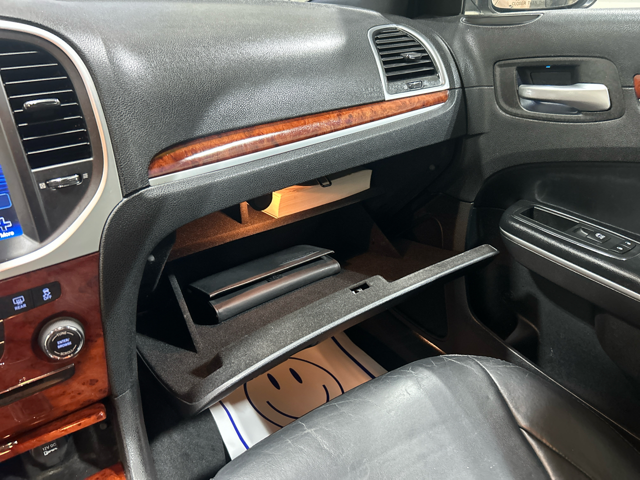 Chrysler 300 4dr Sdn AWD 2013