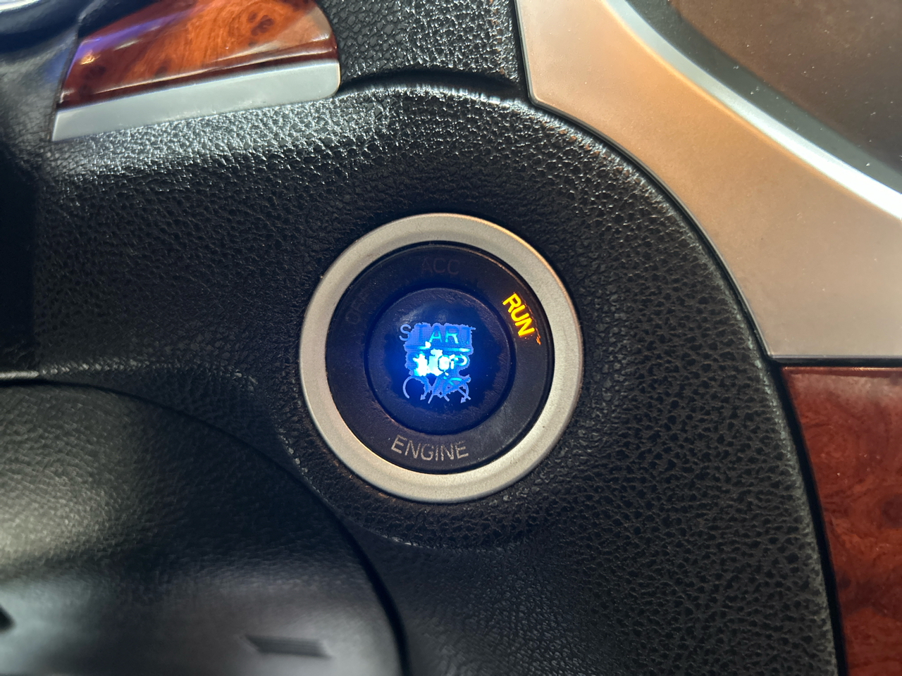 Chrysler 300 4dr Sdn AWD 2013