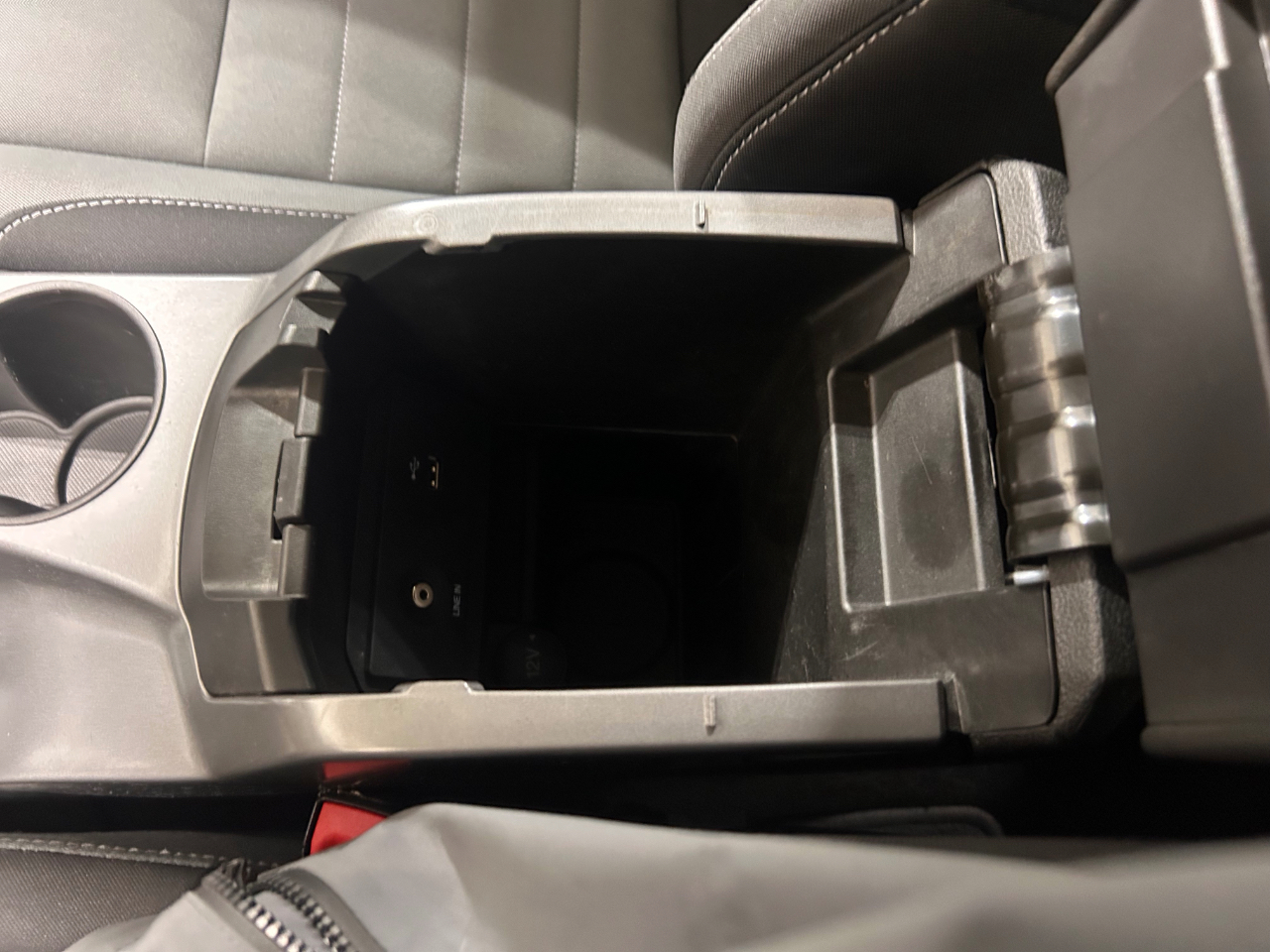 Ford Escape 4WD 4dr SE 2015