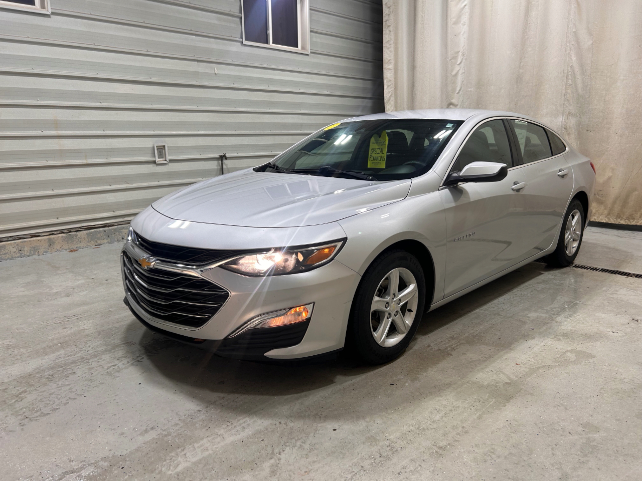 Chevrolet Malibu 4dr Sdn LS w/1FL 2019