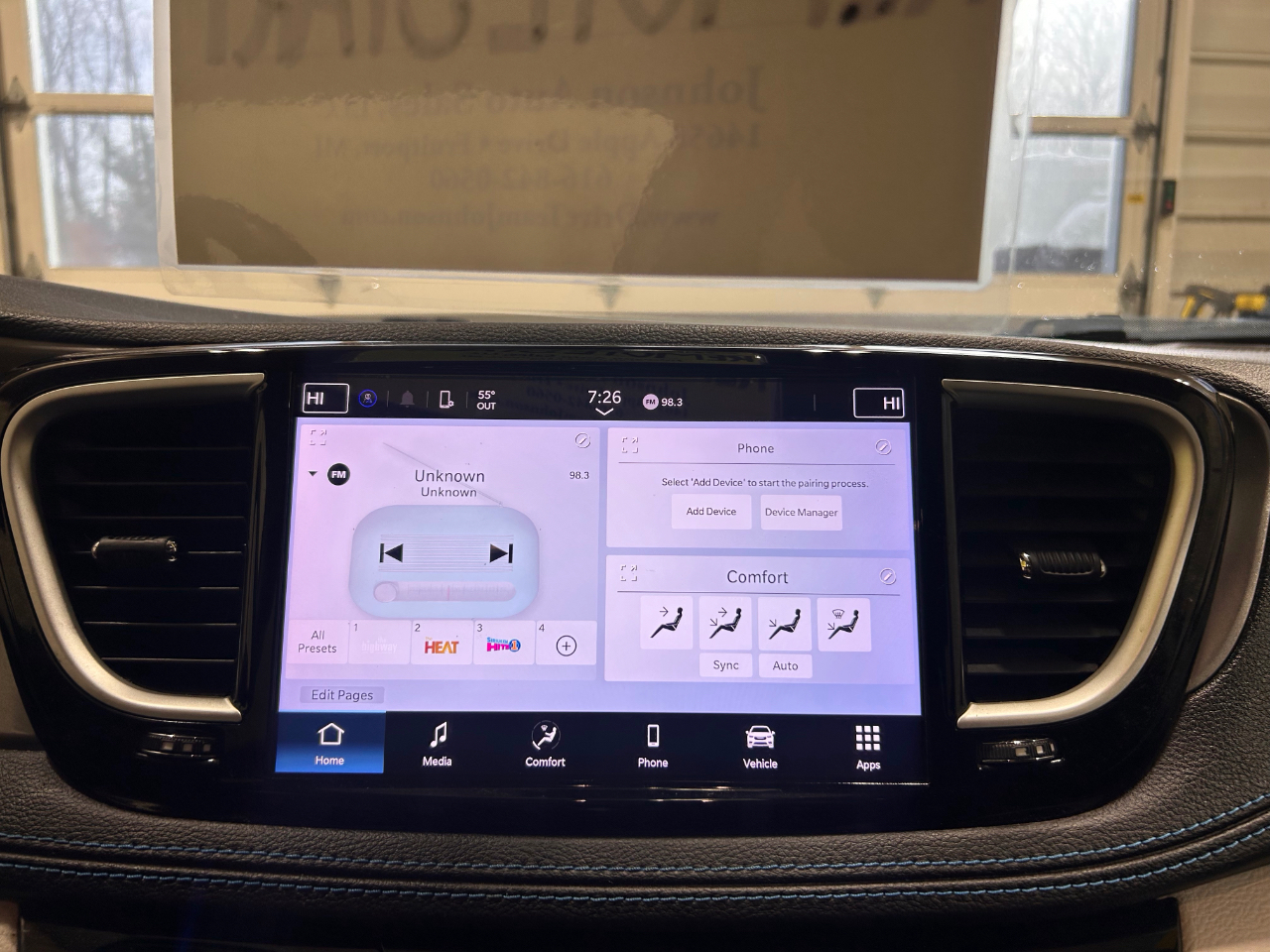 Chrysler Pacifica Touring FWD 2021